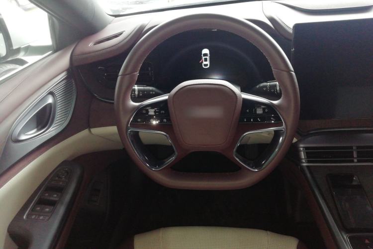 Used BYD Seal 2023 DM-i 1.5L 121km Prestige Model
