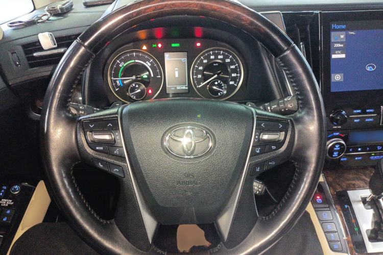 Used Toyota Alphard 2021 Dual-Engine 2.5L Luxury Edition
