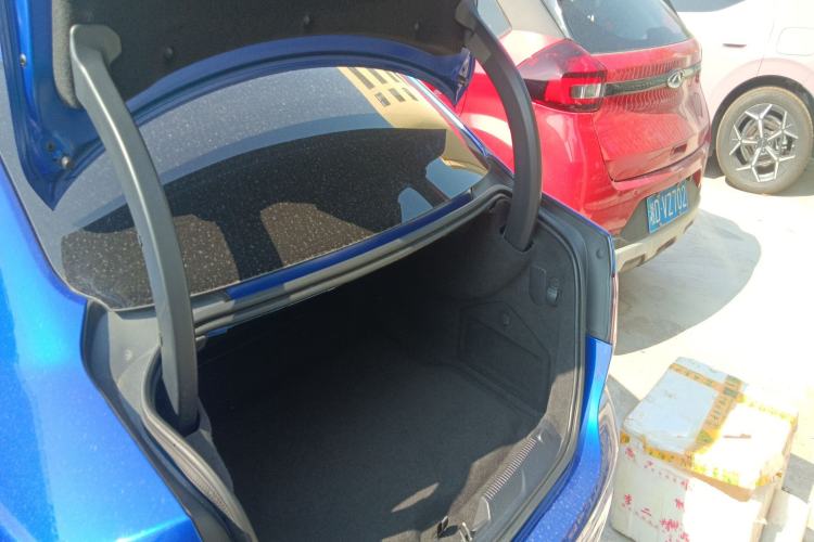 Used Jaguar XEL 2020 2.0T 200 PS S Advanced Elegance Edition
