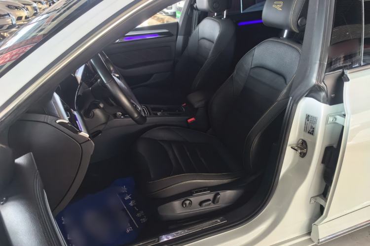 Used Volkswagen FAW-Volkswagen CC 2023 380TSI Striking Edition
