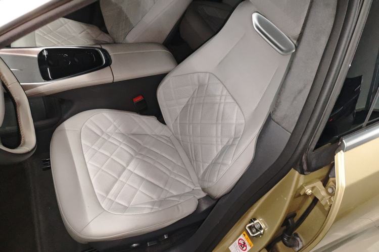 Used  A07 2023 Range-Extended 200 Max
