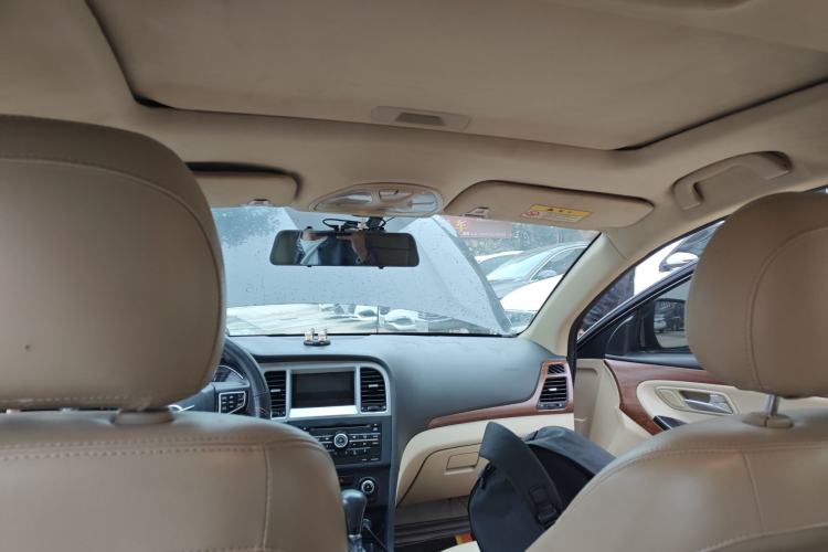 Used Haima M8 2017 1.8T Automatic Model
