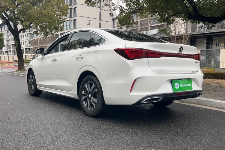 Used Changan Eado 2024 PLUS Blue Whale NE 1.4T GDI DCT High-Energy Edition
