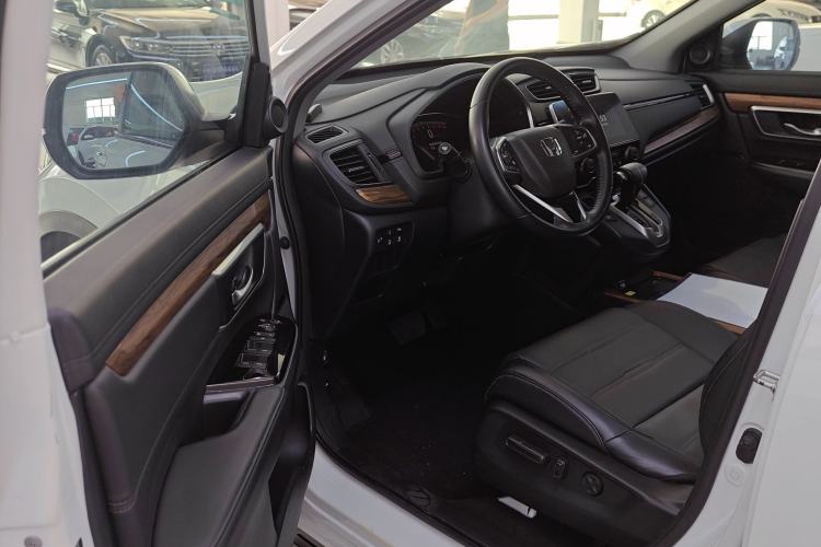 Used Honda CR-V 2021 240TURBO CVT 2WD Fashion Edition