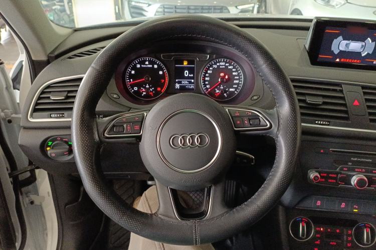 Used Audi Q3 2018 30th Anniversary Edition 35 TFSI Fashion Model
