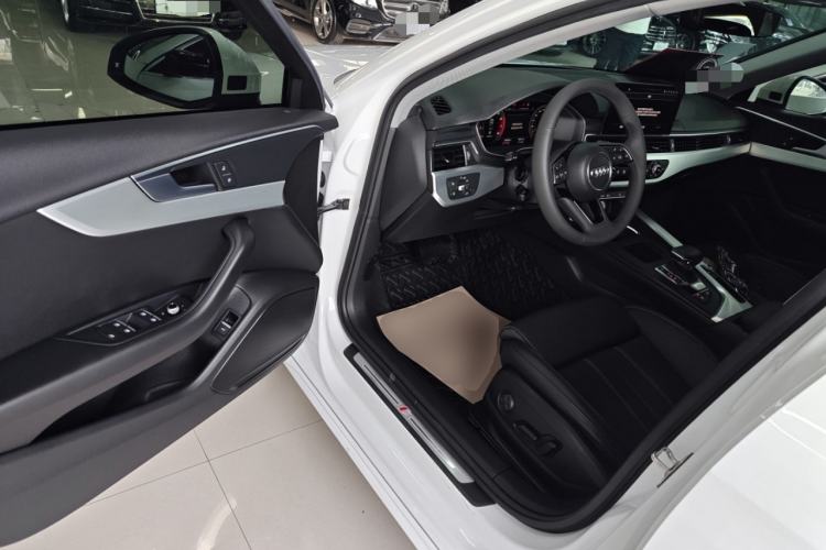 Used Audi A4L 2020 40 TFSI Fashion Dynamic Model
