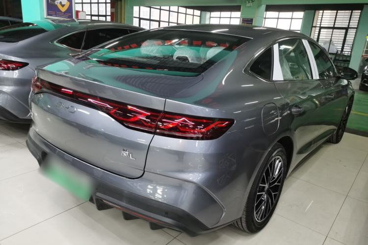 Used BYD Qin L 2024 DM-i 120KM Excellence Model
