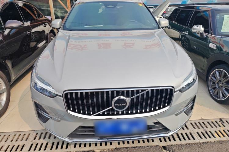 Used Volvo XC60 2022 B5 4x4 Smart Luxury Edition
