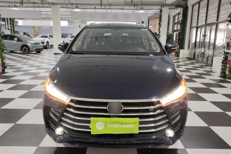 Used BYD Song MAX 2017 1.5T Manual Smart Connect Luxury 7-Seater
