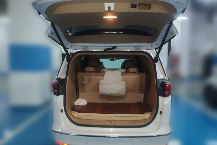 Used Buick GL8 2017 ES 28T Luxury Model China V Standard
