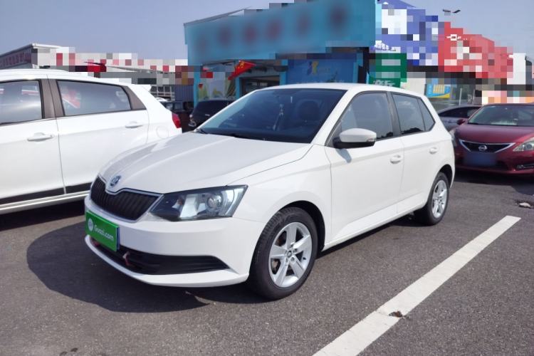 Used Skoda Fabia 2017 1.4L Automatic Car Enjoy Edition
