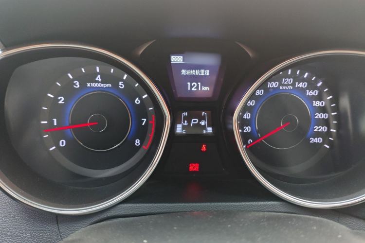 Used Hyundai Elantra (5th Generation / Langdong) 2015 1.6L Automatic Luxury Model
