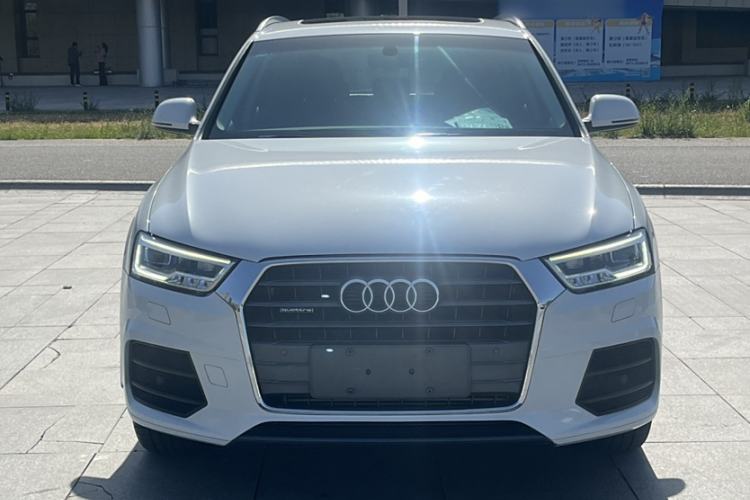 Used Audi Q3 2016 40 TFSI quattro all-wheel-drive sport model
