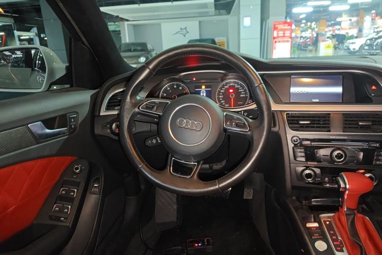 Used Audi A4L 2016 35 TFSI Collector's Edition Automatic Standard Model
