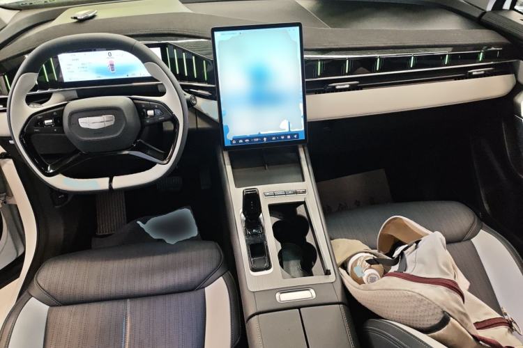 Used Geely Auto FX11 2024 1.5TD DCT Prestige Edition