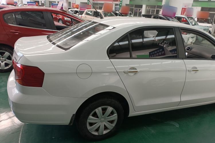 Used Volkswagen Jetta 2017 1.5L Manual Fashion Edition