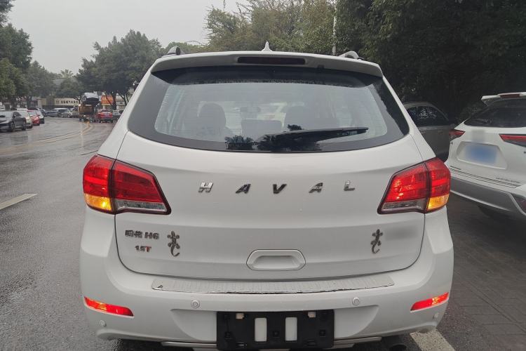 Used Haval H6 2016 Upgraded Model 1.5T Manual Two-Wheel Drive Elite Version
