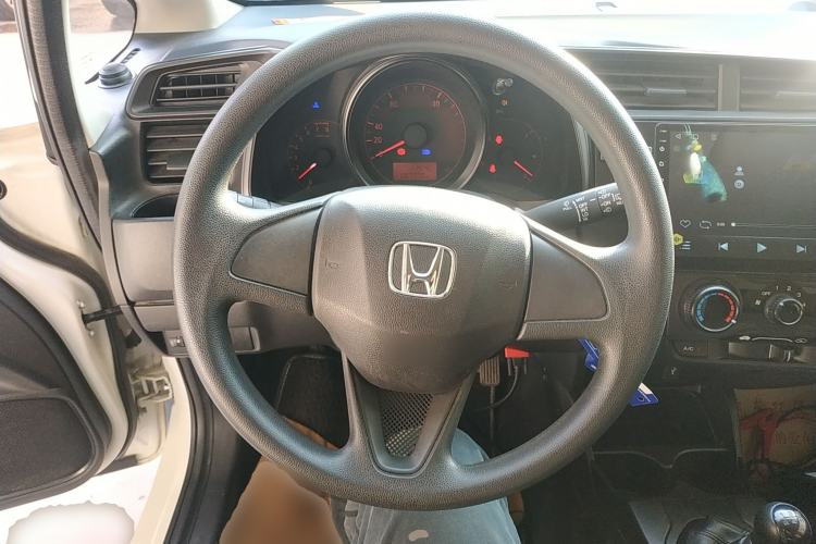Used Honda Fit 2018 1.5L Manual Comfort Edition