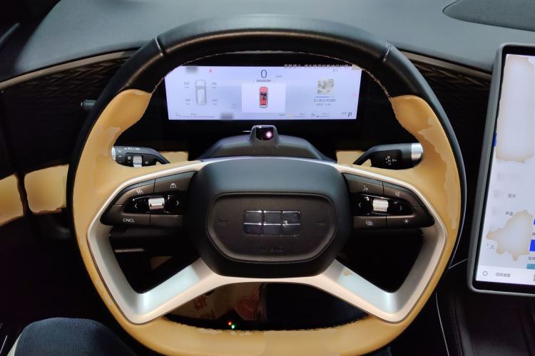 Used  L7 2023 1.5T 115 km Starship