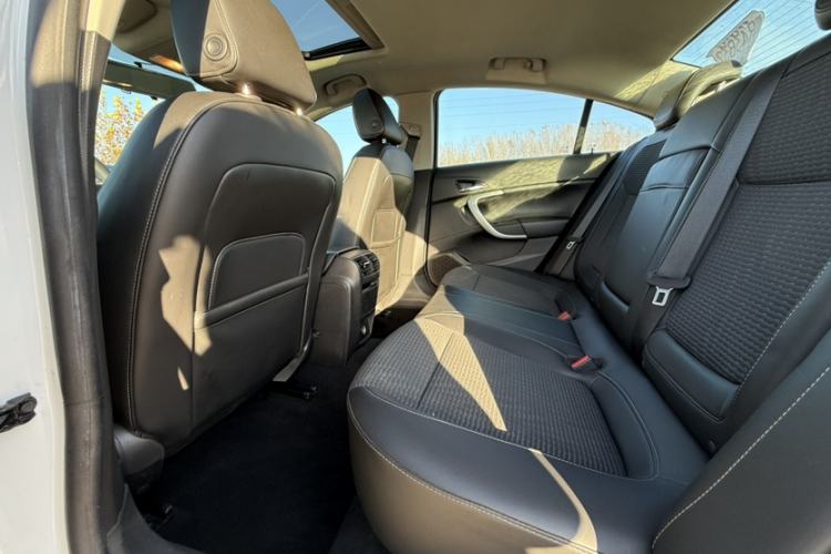 Used Buick Regal 2015 1.6T Leading Technology Model
