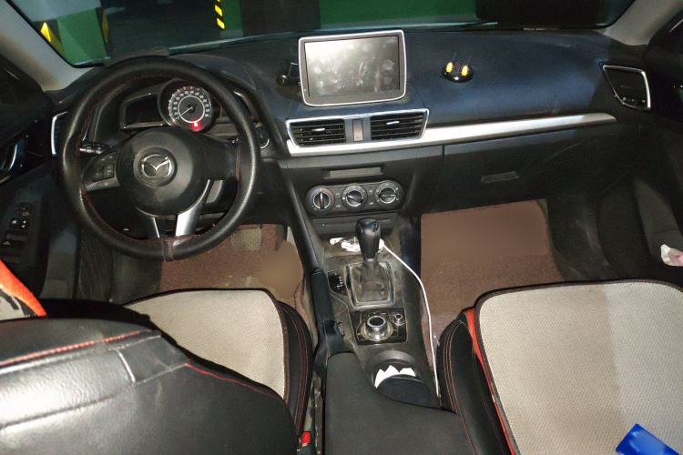 Used Mazda Mazda 3 Axela 2016 Sedan 1.5L Automatic Comfort Model