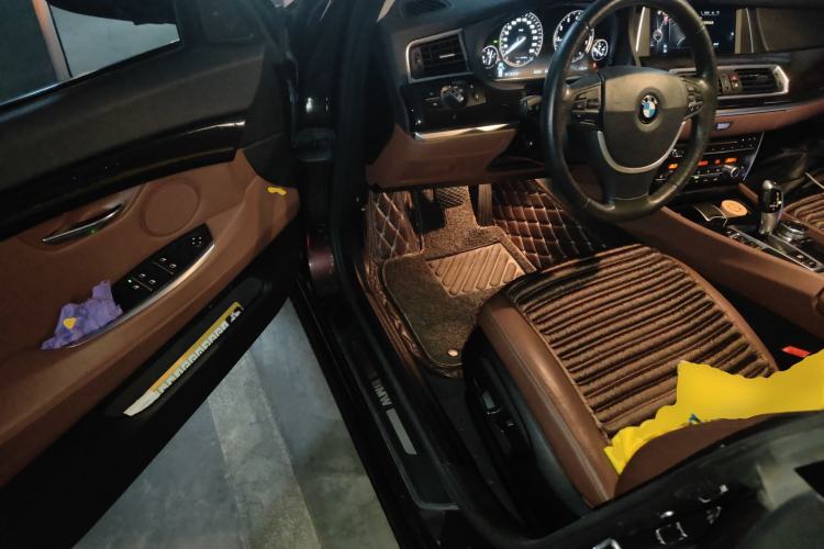 Used BMW 5 Series GT 2015 528i Leading Model