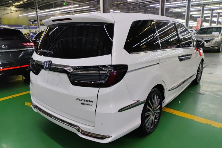 Used Honda Elysion 2022 2.0L eHEV Luxury First Edition
