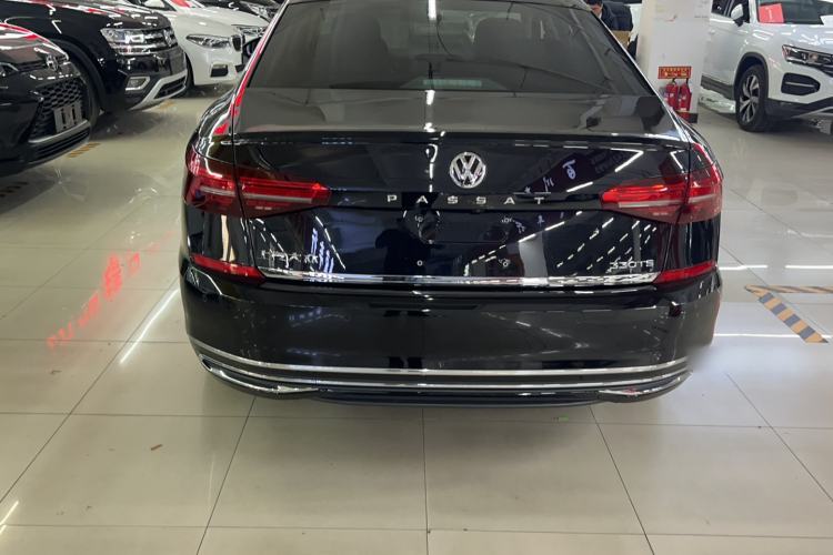 Used Volkswagen Passat 2020 330TSI Luxury Edition China VI