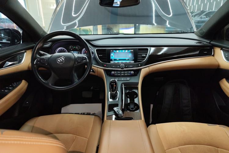 Used Buick LaCrosse 2018 28T Elite Edition
