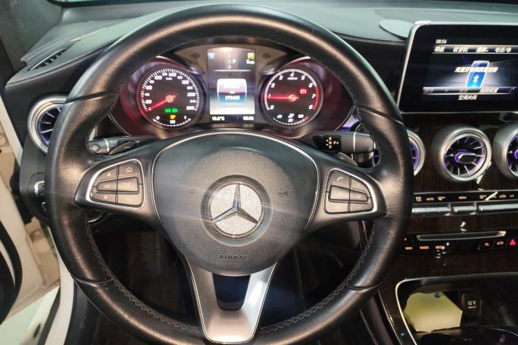 Used Mercedes-Benz GLC 2019 GLC 260 L 4MATIC Dynamic Model