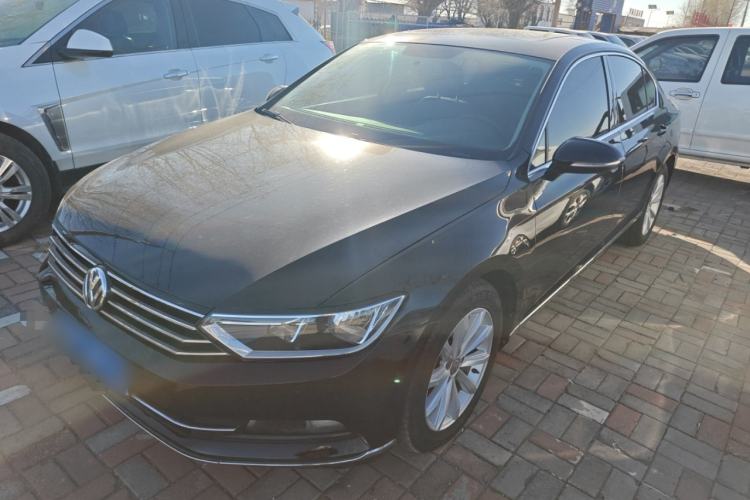 Used Volkswagen Magotan 2018 330TSI DSG Advanced Model
