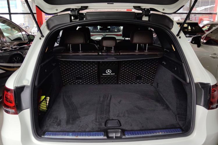 Used Mercedes-Benz GLC 2022 GLC 260 L 4MATIC Luxury Model