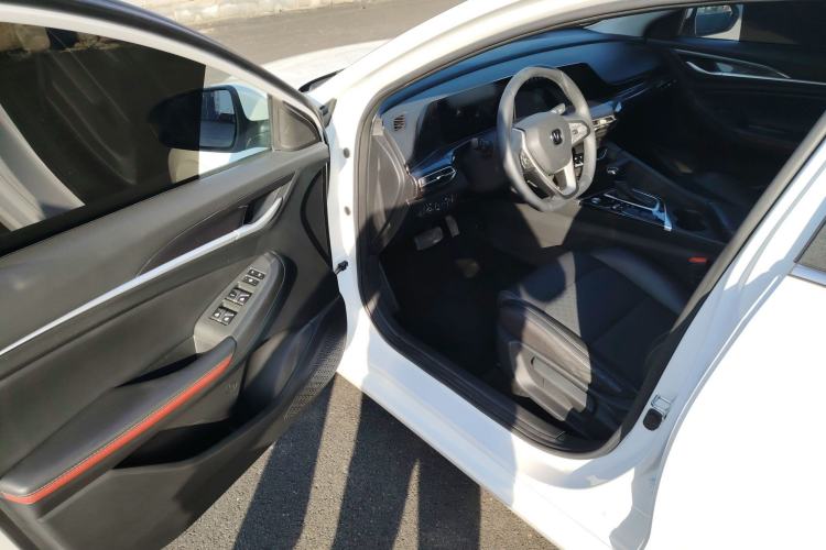 Used Changan Eado 2020 PLUS 1.6L GDI Automatic Luxury Model
