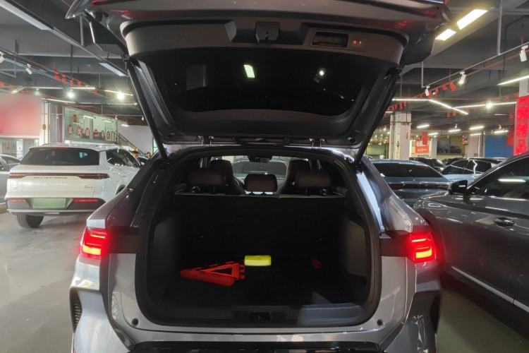 Used BYD Song PLUS New Energy 2025 DM-i Intelligent Driving 160KM Flagship Model
