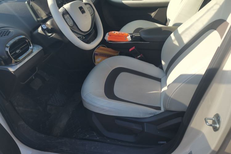 Used  3 2024 Beloved Edition 505 km Air