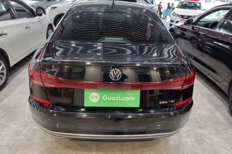 Used Volkswagen Passat 2023 330TSI Prestige Edition
