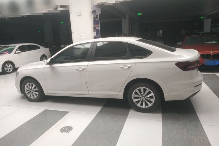 Used Volkswagen Lavida 2021 1.5L Automatic Fashion Edition
