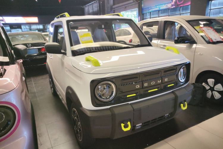 Used  Panda 2025 210km Panda Rider
