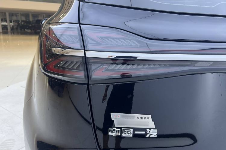 Used Hongqi HS5 2023 2.0T Qixiang Pro Edition
