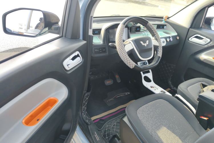 Used Wuling Hongguang MINIEV 2020 Enjoyment Model Lithium Iron Phosphate