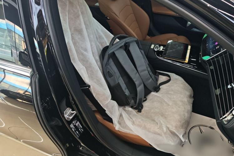 Used Mercedes-Benz E-Class 2024 E 260 L 4MATIC Sport Edition
