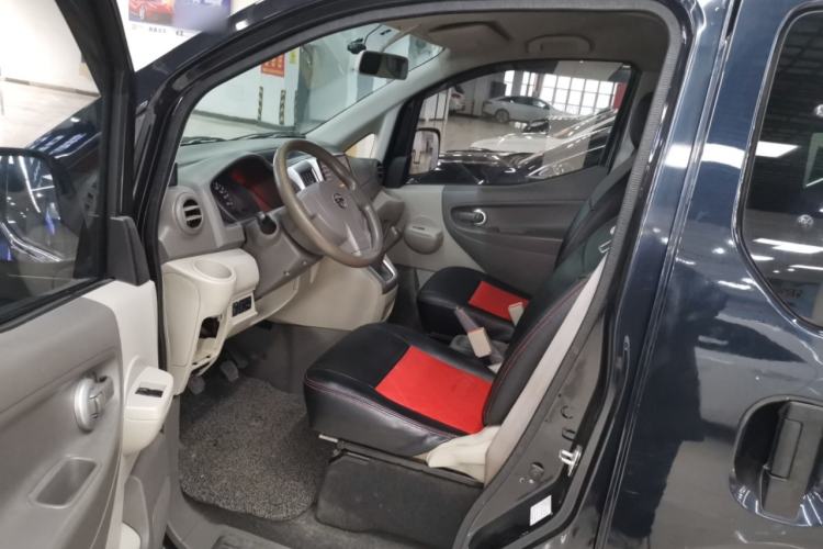 Used Nissan NV200 2016 Revised Version 1.6L Manual Luxury Edition