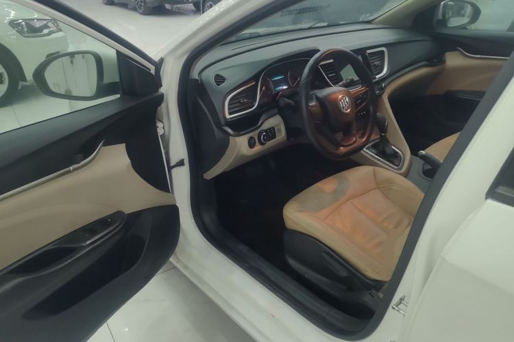 Used Buick GT 2015 15N Automatic Elite Version