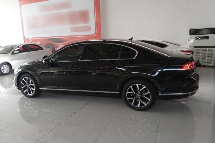 Used Volkswagen Magotan 2020 330TSI DSG Leading Model
