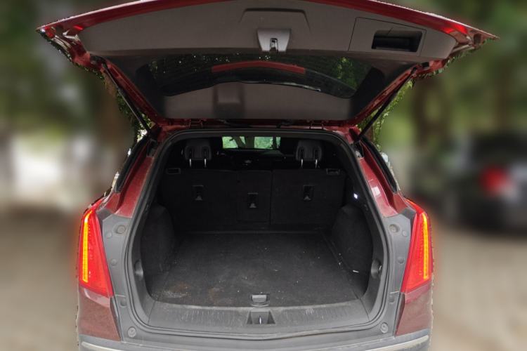 Used Cadillac XT5 2018 25T Tech Model
