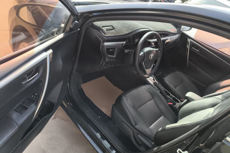 Used Toyota Corolla 2017 1.2T CVT GL-i Leather Edition
