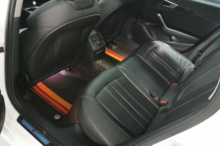 Used Audi A4L 2022 40 TFSI Fashion Dynamic Model
