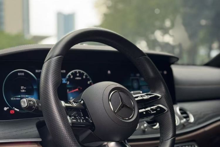 Used Mercedes-Benz E-Class 2022 Restyled E 260 L Sport Edition
