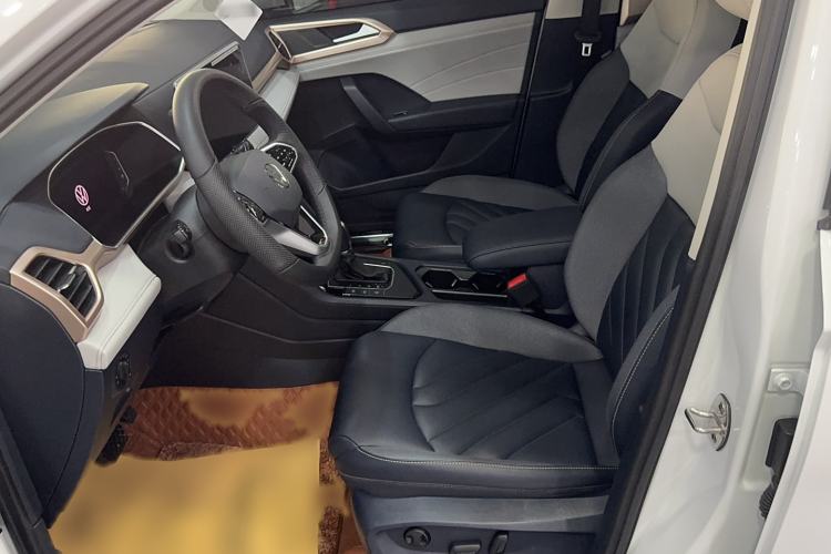 Used Volkswagen Tharu 2023 300TSI Two-Wheel-Drive Full Moon Edition
