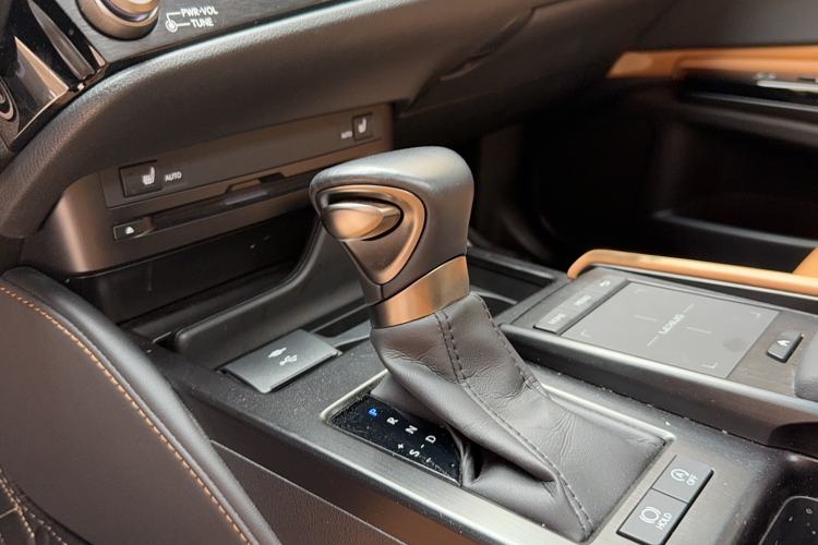 Used Lexus ES 2021 260 Excellence Edition